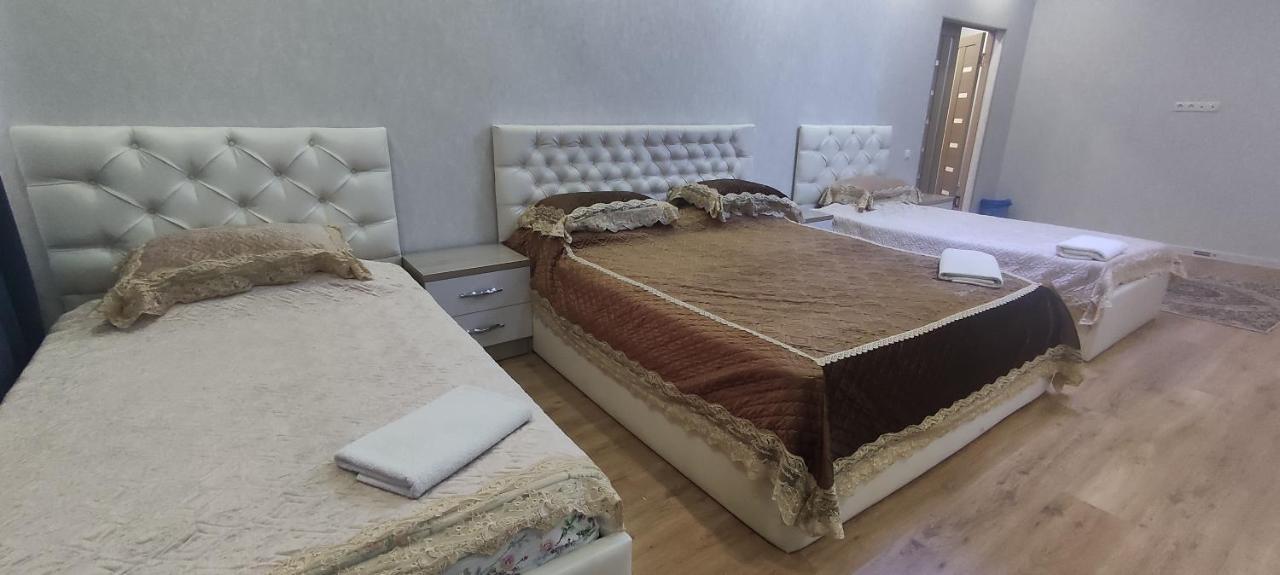 Hotel Apartment Al-Salam Bishkek Bagian luar foto