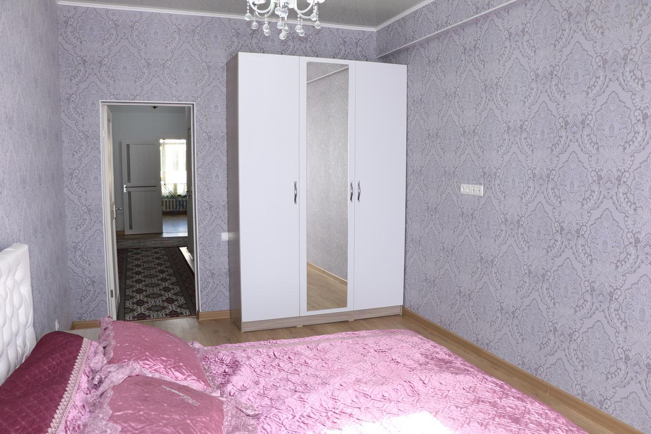 Hotel Apartment Al-Salam Bishkek Bagian luar foto
