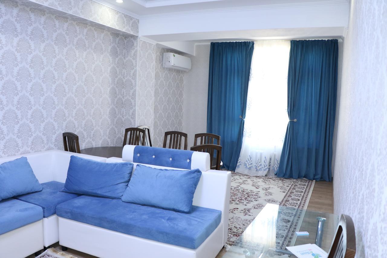 Hotel Apartment Al-Salam Bishkek Bagian luar foto