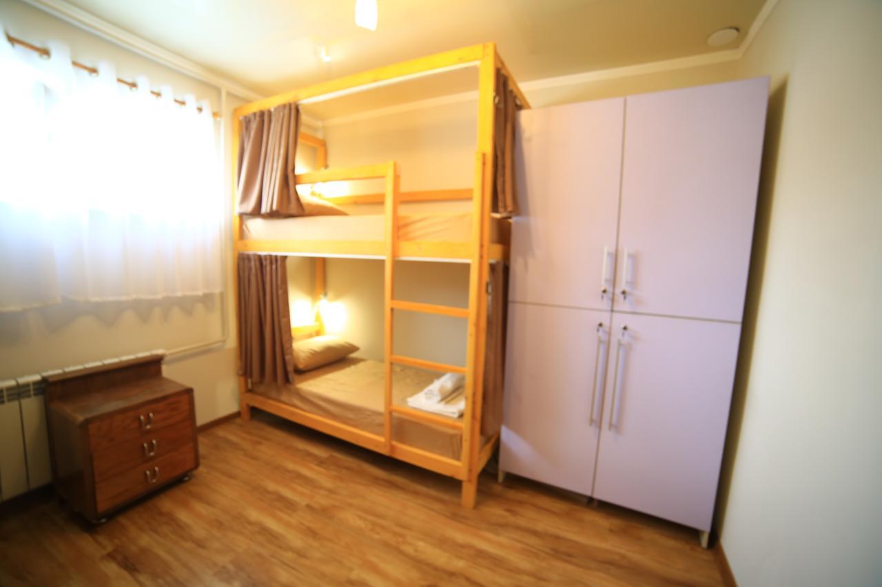 Hotel Apartment Al-Salam Bishkek Bagian luar foto