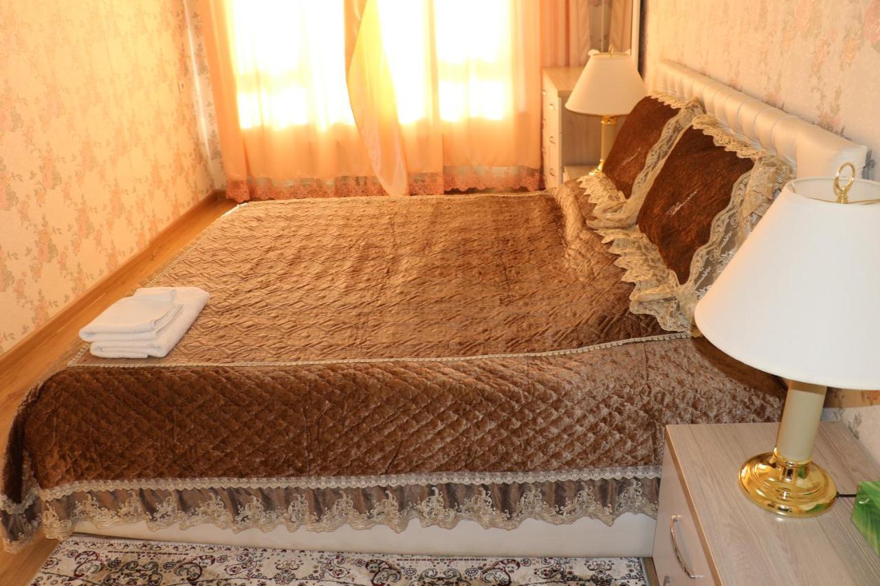 Hotel Apartment Al-Salam Bishkek Bagian luar foto